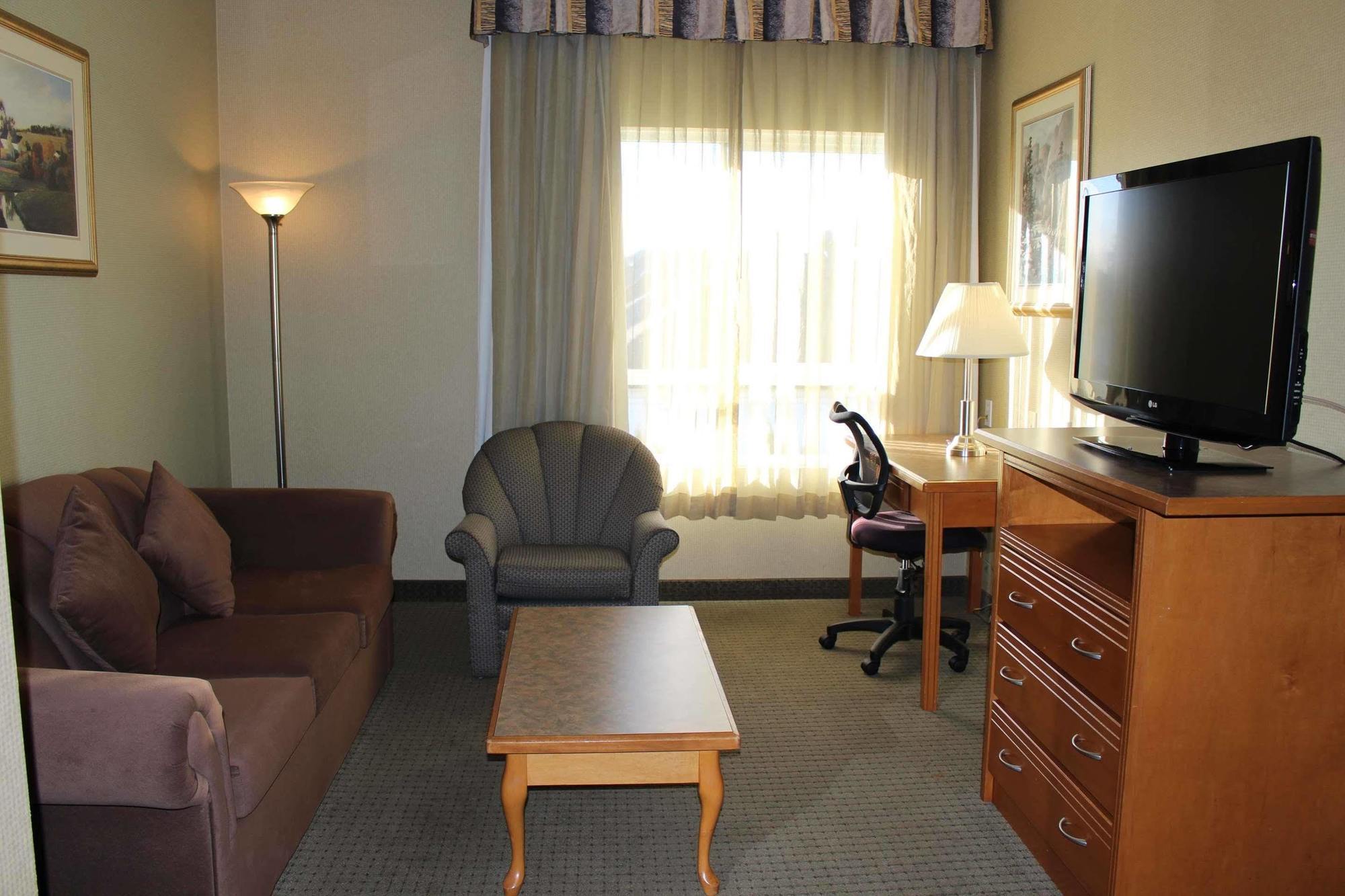 Best Western King George Inn&Suites Surrey Exterior foto